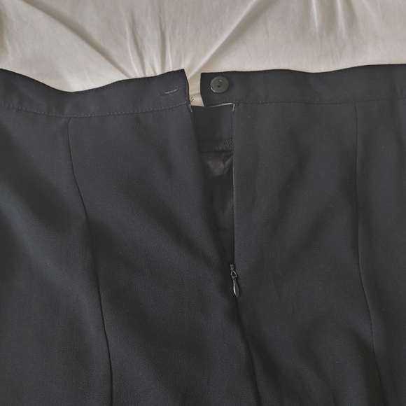 Scorpio Y2k black flowy midi skirt. Size 10. - Picture 6 of 8